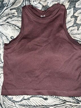 Pro-Fit Ribbed Cropped Tank — Deep Plum